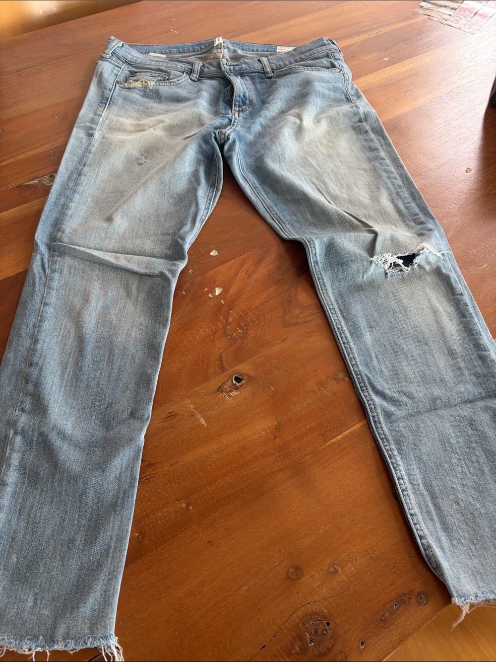 rag & bone Women's Light Blue Distressed Skinny Jeans